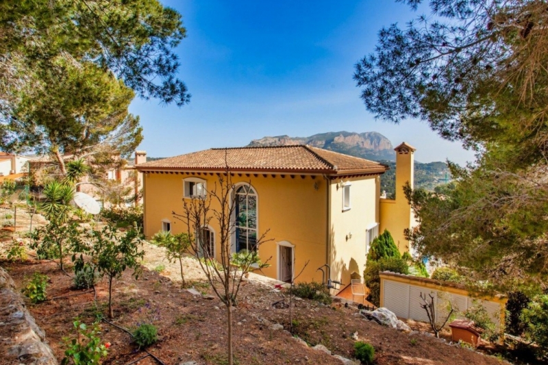 Villa for Sale in Pedreguer