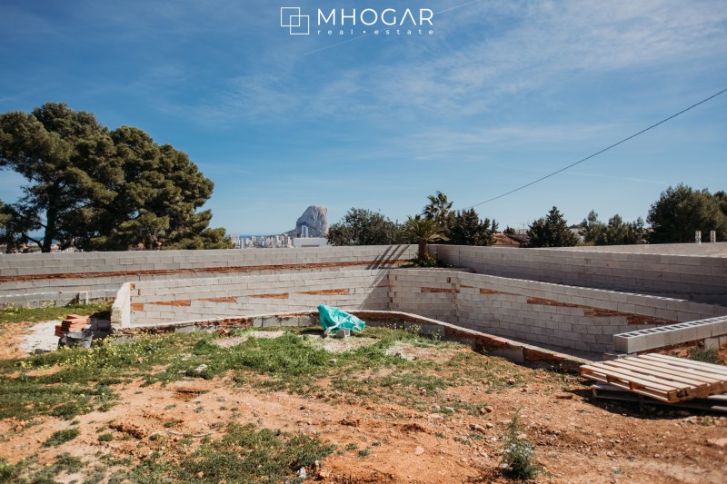 Calpe- Plot with a beautiful view of the Peñon de Ifach for sale