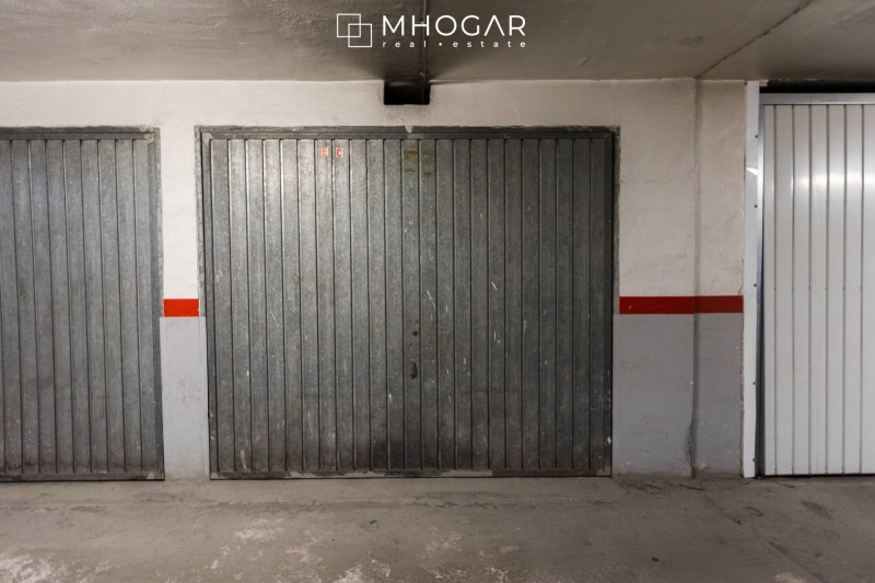 Calpe-Garaje cerrado a la venta, avenida Gabriel Miró, en el centro de Calpe!