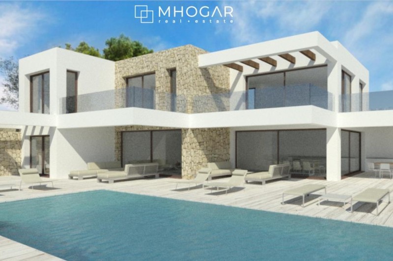 The villa within walking distance of the beautiful beaches and the center of Moraira
